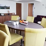 Carathotel Wien City Park